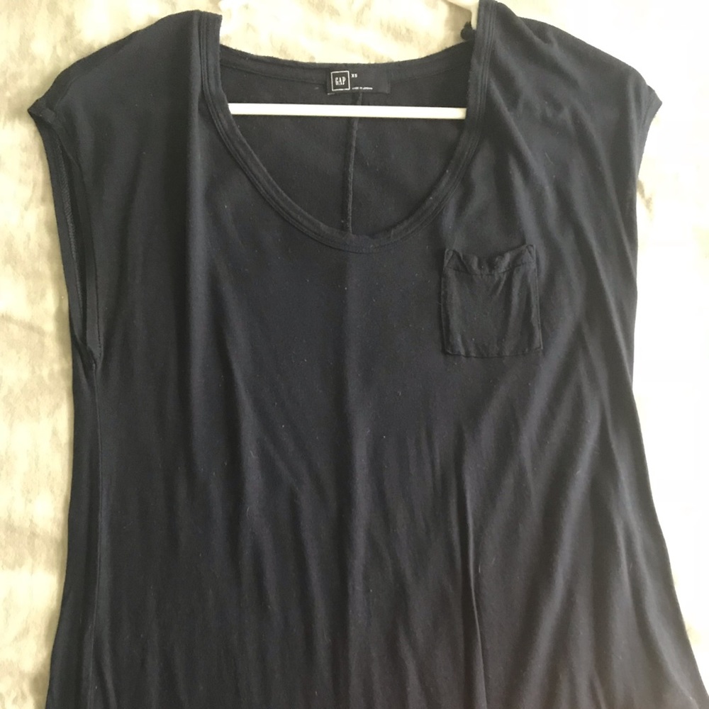 Navy blue muscle T-shirt